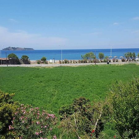 Islands Apartments Petra  Bagian luar foto