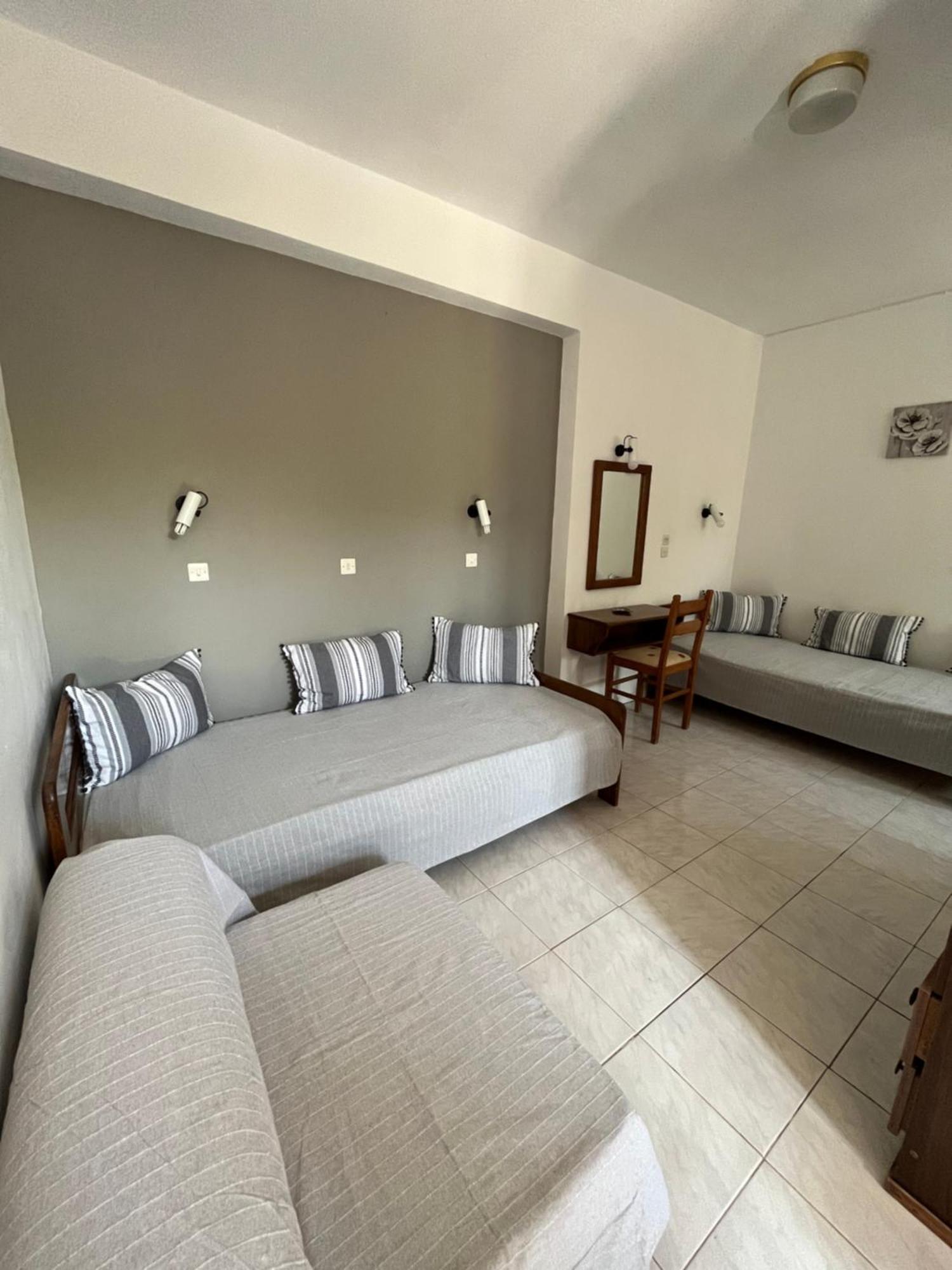 Islands Apartments Petra  Bagian luar foto