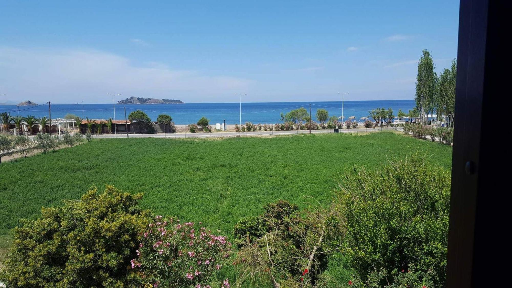 Islands Apartments Petra  Bagian luar foto