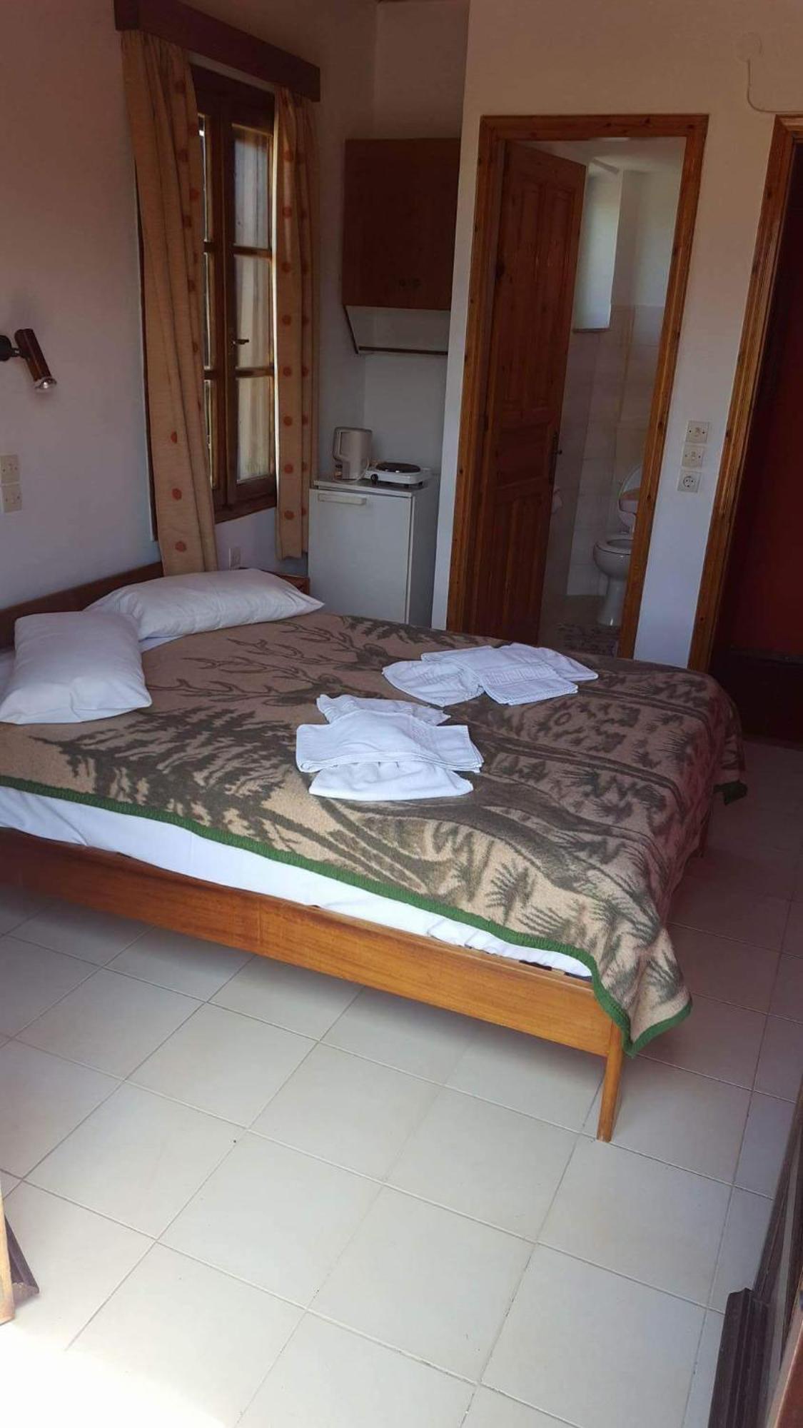 Islands Apartments Petra  Bagian luar foto