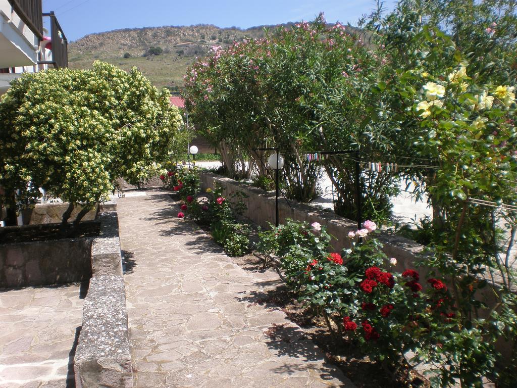 Islands Apartments Petra  Bagian luar foto