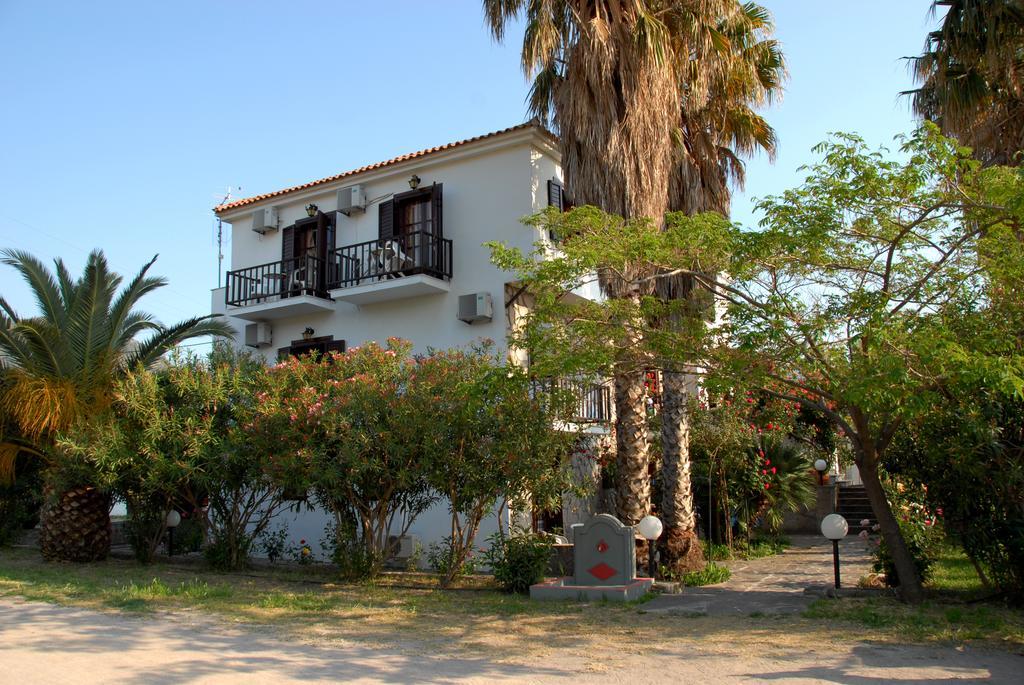 Islands Apartments Petra  Bagian luar foto