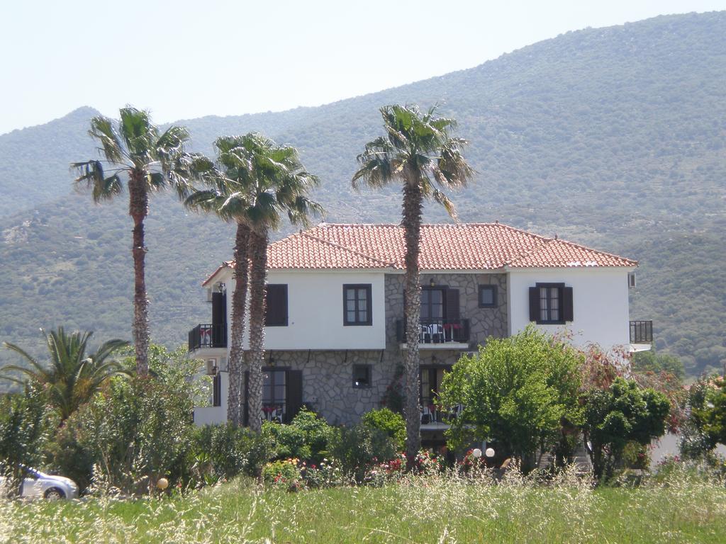 Islands Apartments Petra  Bagian luar foto